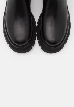 3.1 Phillip Lim Kate Lug Sole Combat Boot - Platform Boots - Black -Ladies Clothing Shop 2850737047dd4227b00f6937c6b675bd