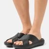 Roxy Rivie - Pool Slides - Black