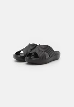 Roxy Rivie - Pool Slides - Black -Ladies Clothing Shop 46dbe78f3cce443a9650fbaa1dd6fe78