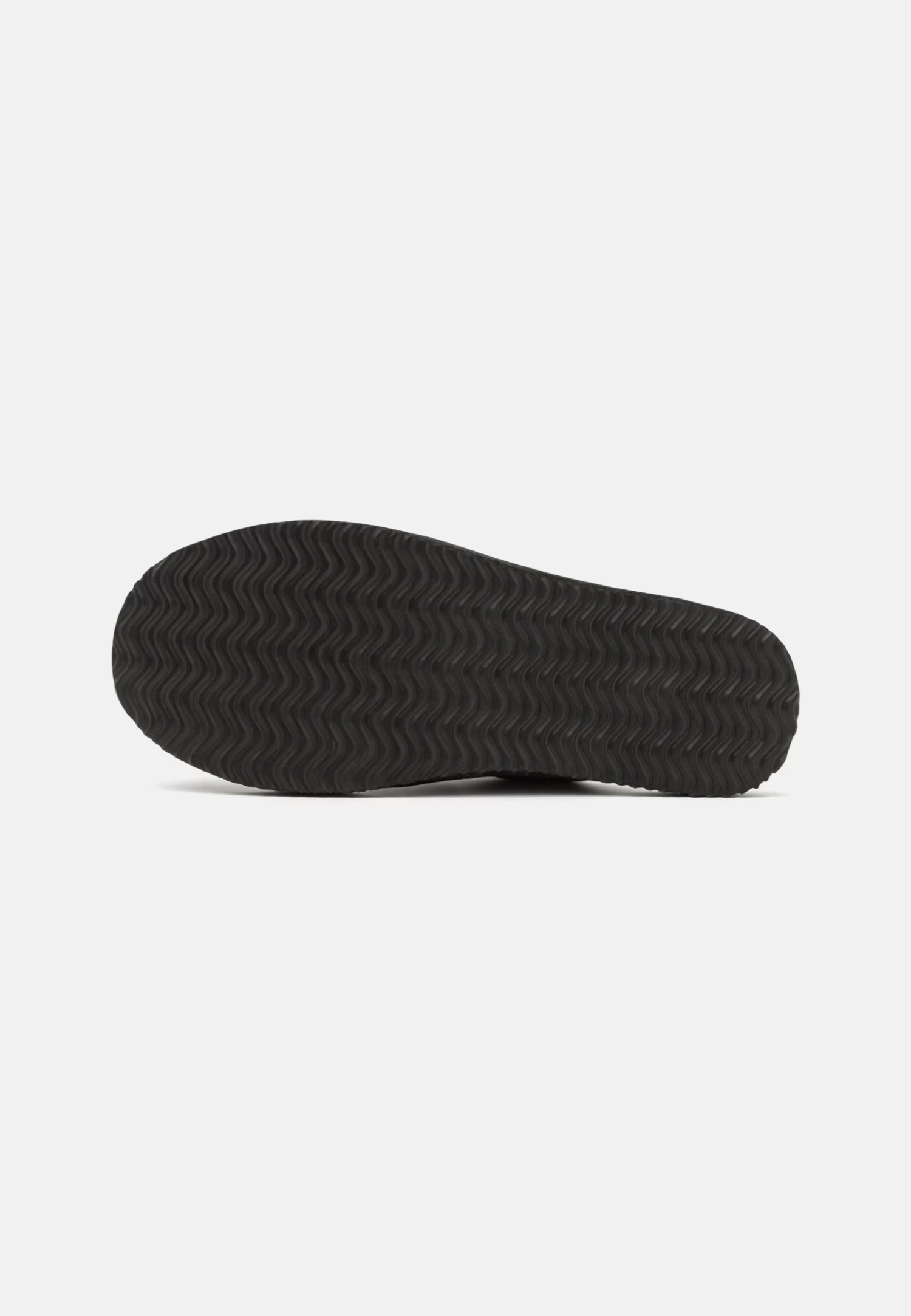 YOURTURN Unisex - Slippers 5 YOURTURN Unisex - Slippers - Image 5