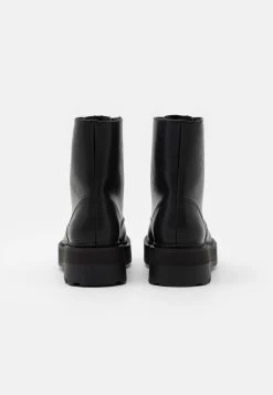 Winter Boots - Winter Boots -Ladies Clothing Shop 68983b15dd59464fb3f6fa86b9229d5e