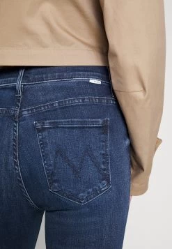 MOTHER The Weekender Fray - Bootcut Jeans -Ladies Clothing Shop 7fde1215702a40c089d0a50cfd99788d