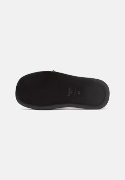 ELLEME Loop Platform- Mules - Black -Ladies Clothing Shop 86331a2cc90245ec8f4e7482c0153f22