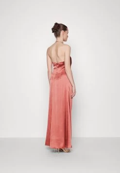 Halston Sutton Gown Wedding In Liquid- Occasion Wear - Salmon 9 Halston Sutton Gown Wedding In Liquid- Occasion Wear - Salmon -Ladies Clothing Shop 906a16573d444d95b5ed17a8847d4e65