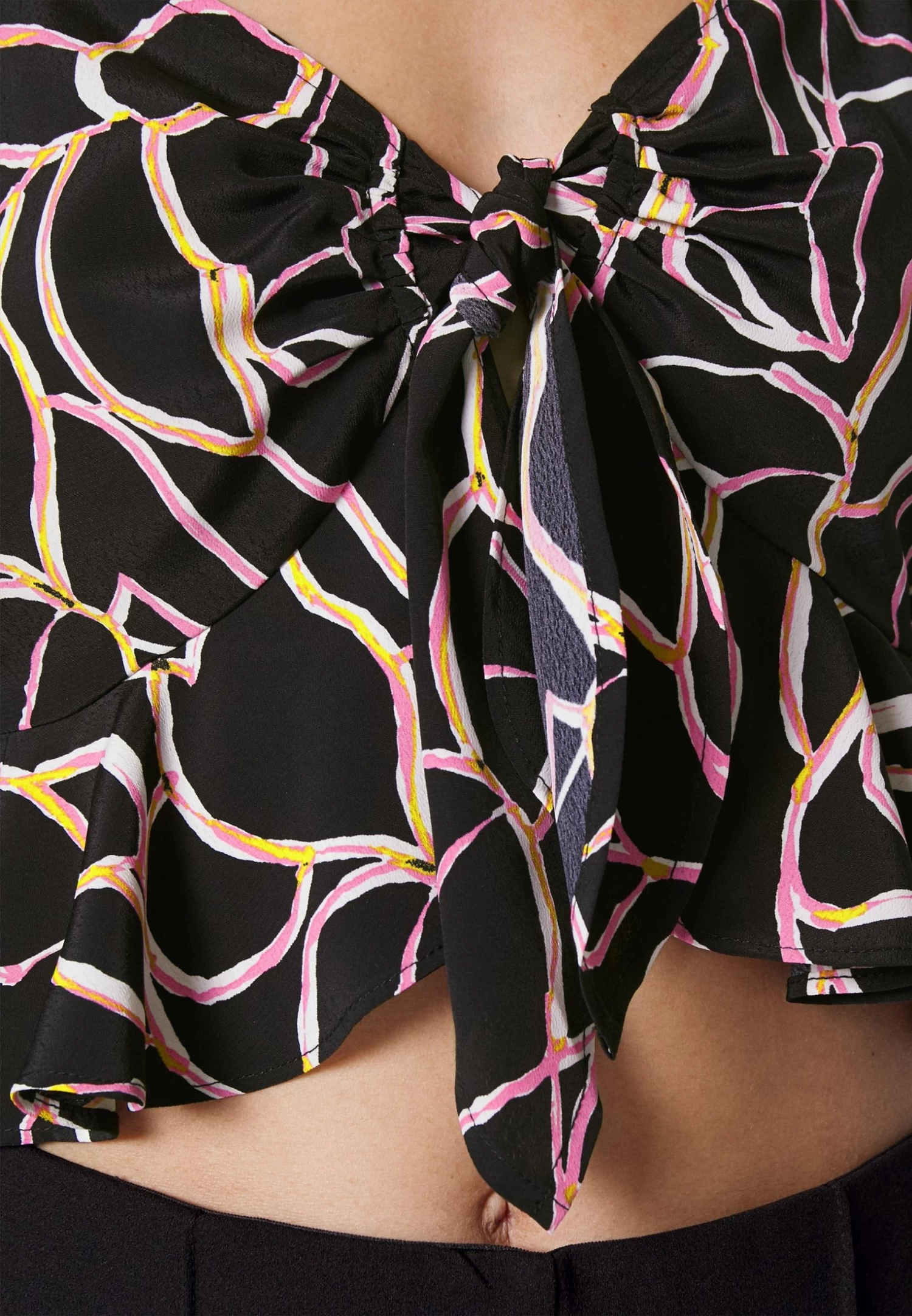 Vero Moda Petite Vmnya Catch - Blouse - Black/Nina 6 Vero Moda Petite Vmnya Catch - Blouse - Black/Nina - Image 6