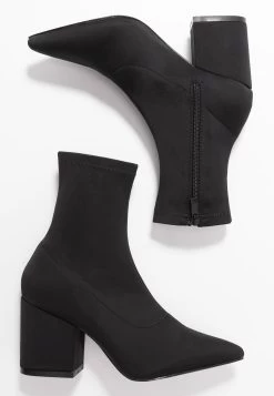 Wide Fit Kinley - Classic Ankle Boots - Black -Ladies Clothing Shop 9d97f9191d2349379816923e673a1bae