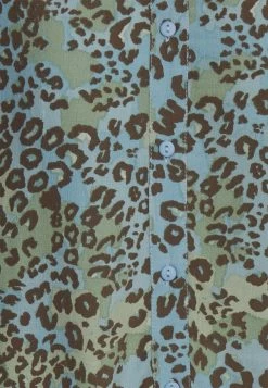 MOSS COPENHAGEN Mschkatriana Morocco - Button-Down Blouse - Tourmaline 9 MOSS COPENHAGEN Mschkatriana Morocco - Button-Down Blouse - Tourmaline -Ladies Clothing Shop a30cbc31dd2e4ce59f6b1c979984cc41