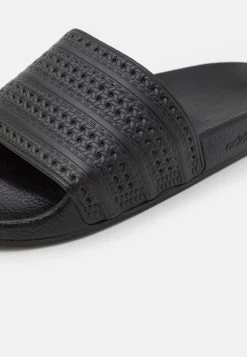 Adidas Originals Adilette Unisex - Mules -Ladies Clothing Shop b0cbe7d87fb449bc835d48719466ad00