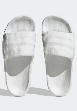 Adidas Originals Adilette 22 Unisex - Pool Slides - White -Ladies Clothing Shop b2d67221a4324916b2f0895175d6ba34