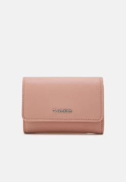 Calvin Klein Must Trifold - Wallet - Café Au Lait