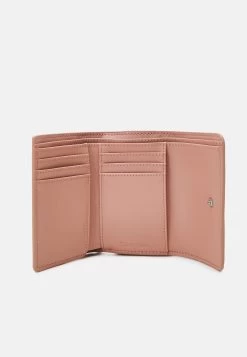 Calvin Klein Must Trifold - Wallet - Café Au Lait -Ladies Clothing Shop f888ba10db99480796a4e1ae69e336ad